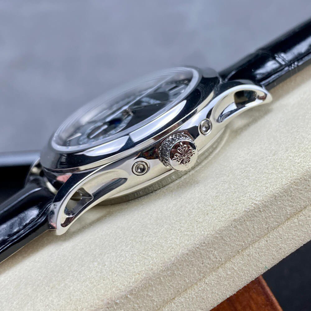Patek Philippe 5205