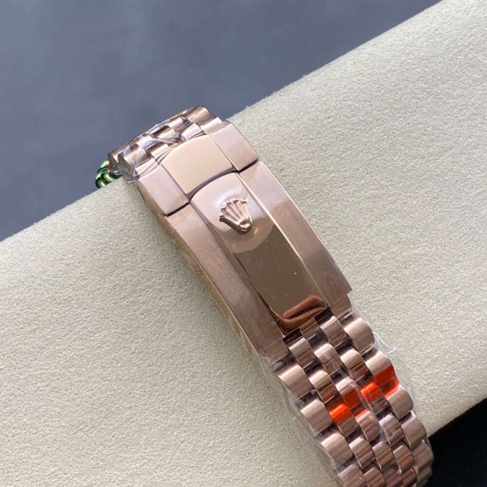 Rolex Sky-Dweller
